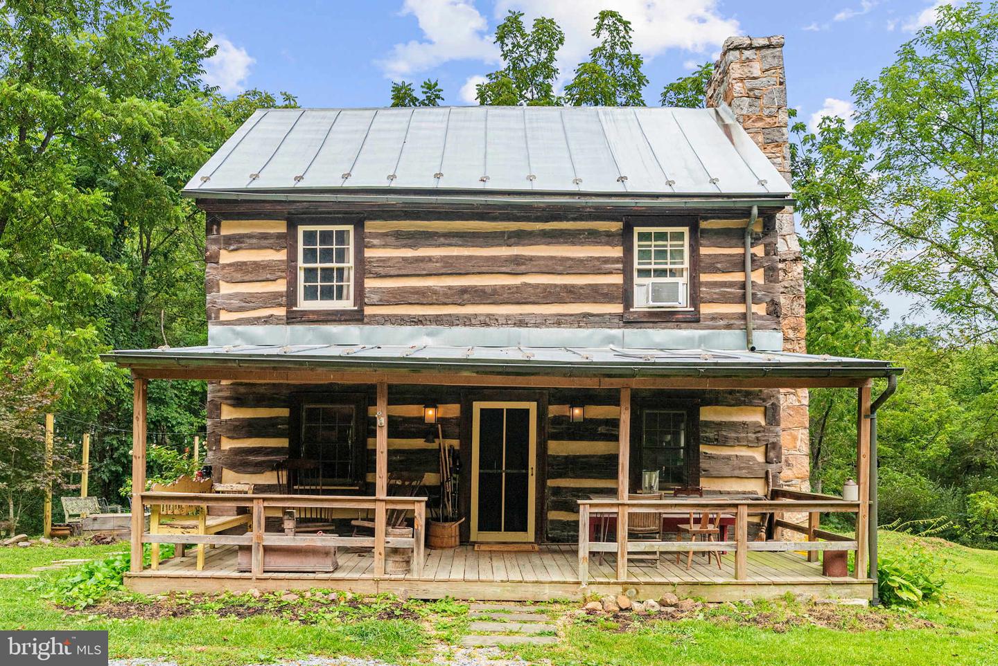 156 North River Mills Road Property Photo 1