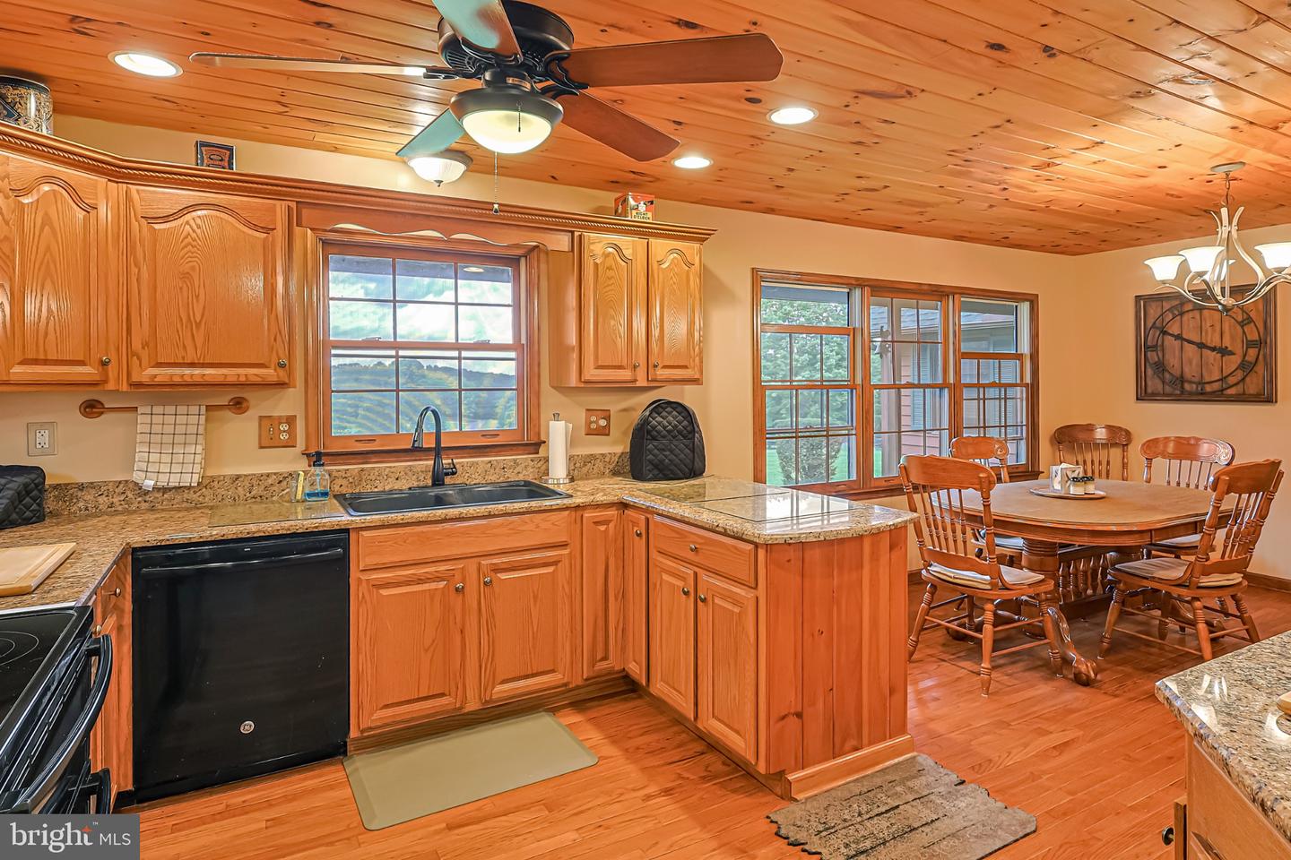 329 Hawks Nest Property Photo 11