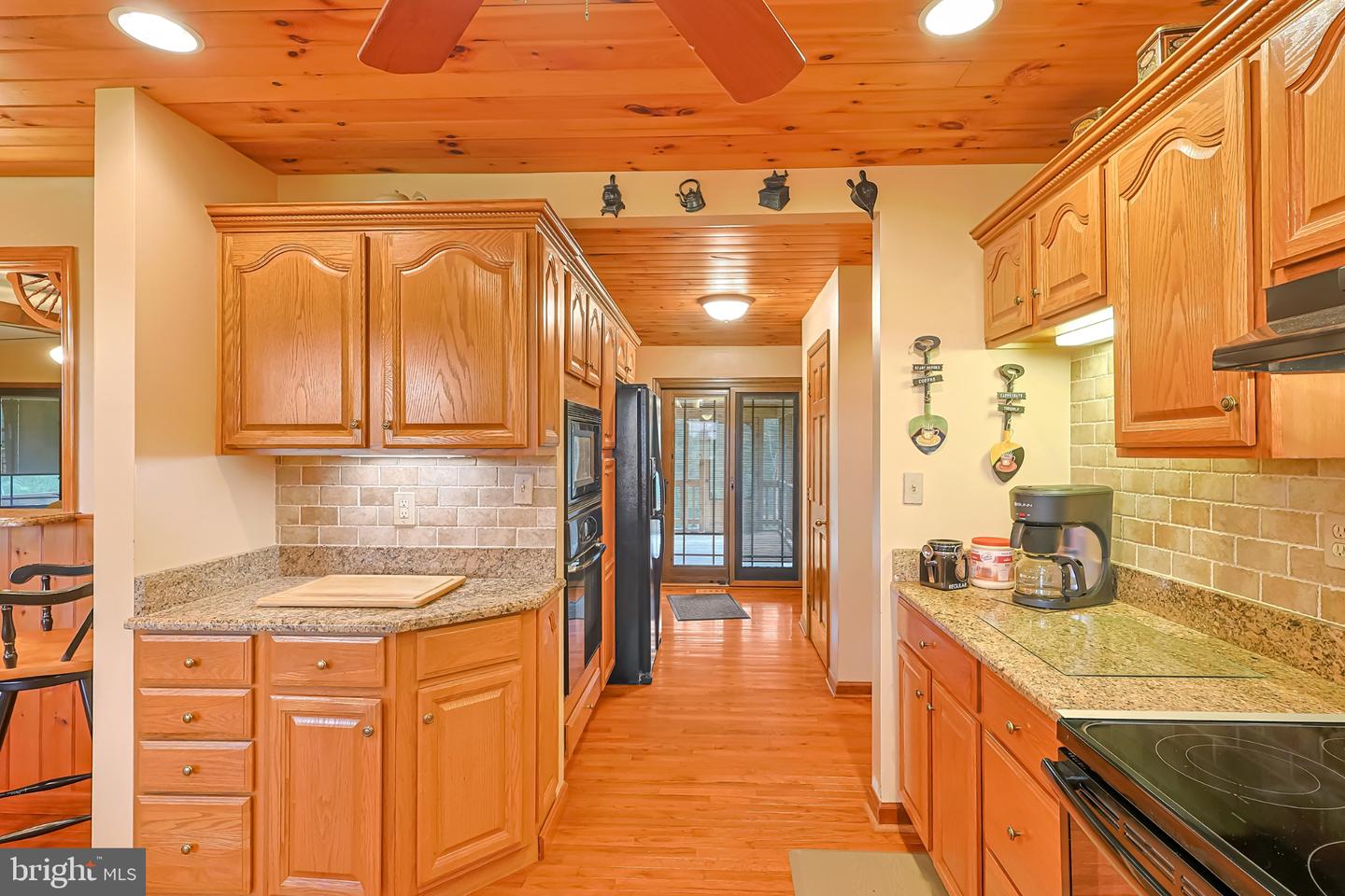 329 Hawks Nest Property Photo 16
