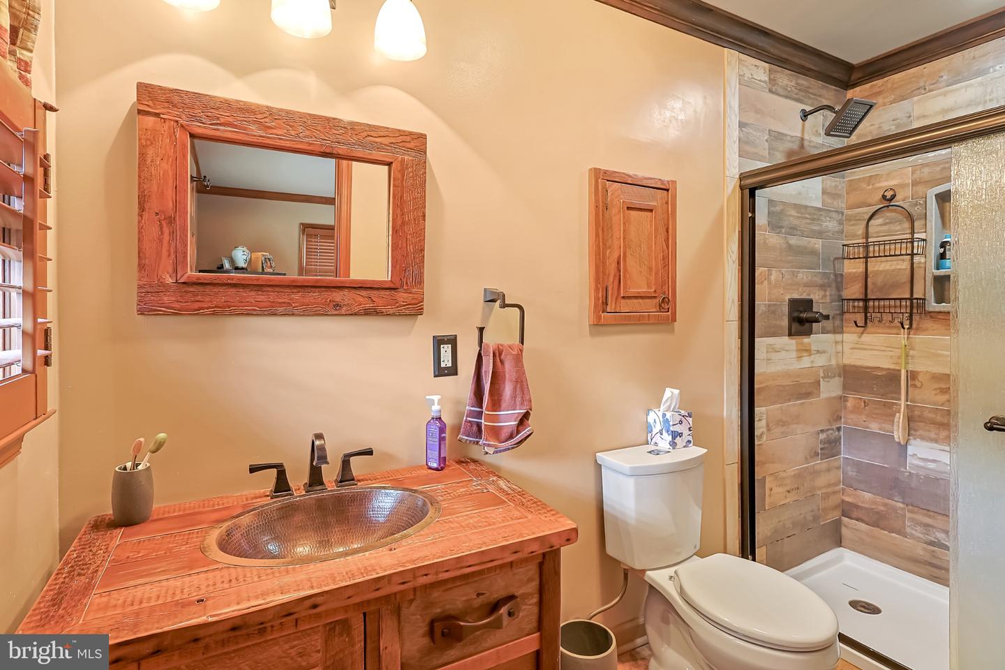 329 Hawks Nest Property Photo 24