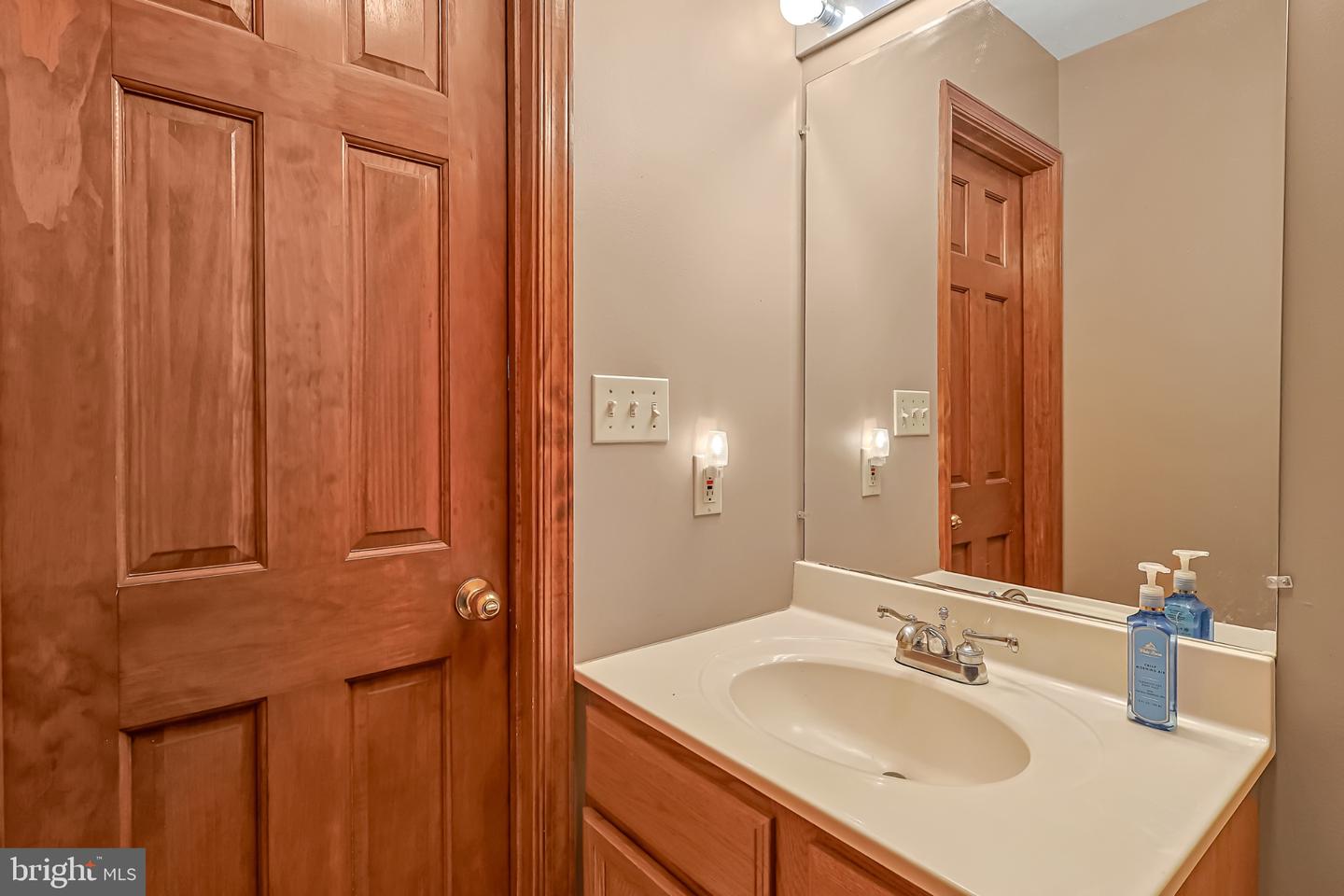 329 Hawks Nest Property Photo 29