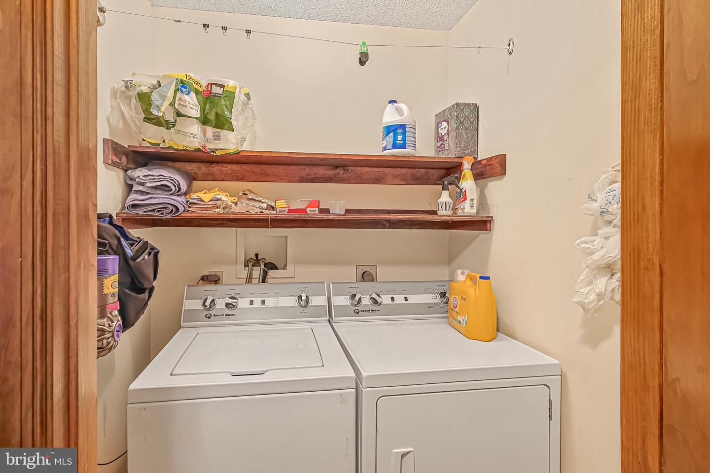 329 Hawks Nest Property Photo 33