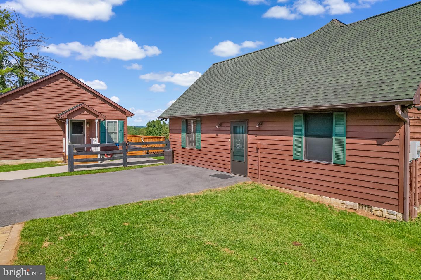 329 Hawks Nest Property Photo 66