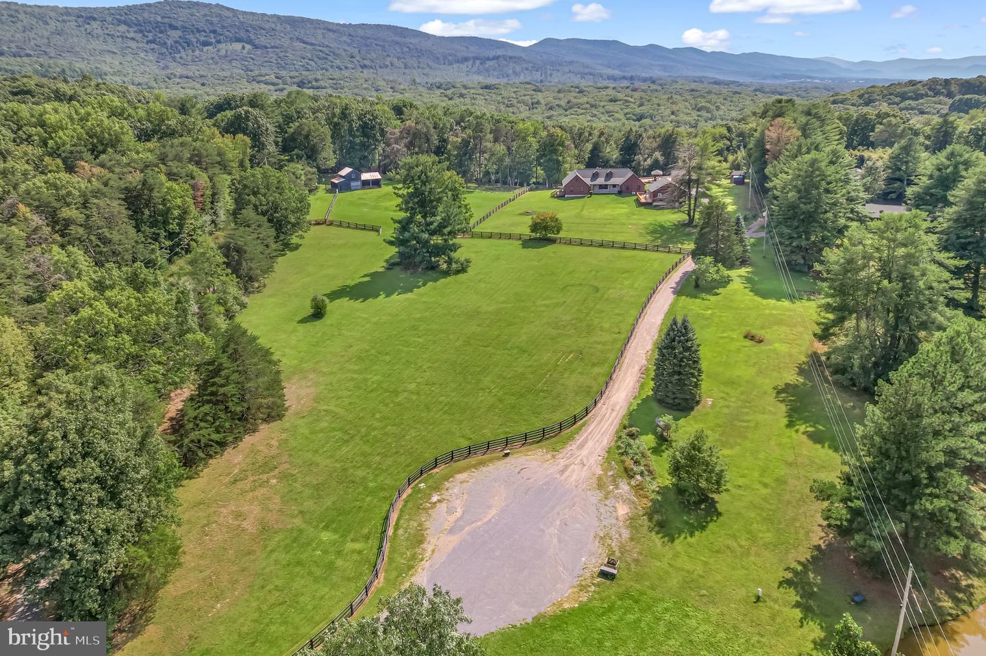 329 Hawks Nest Property Photo 71