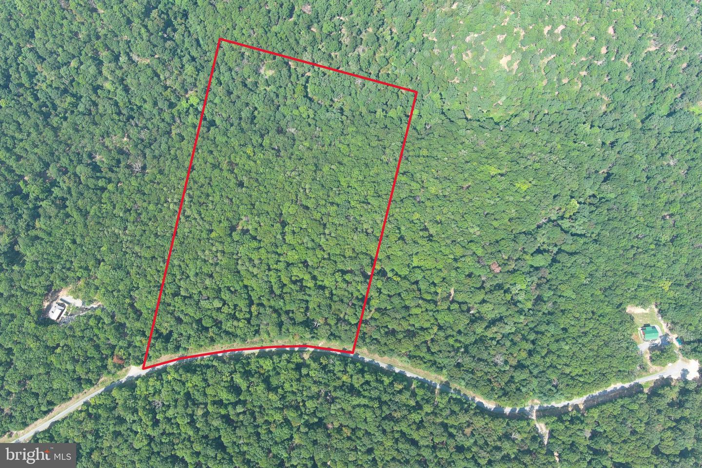 218 Bluffs On The Potomac Property Photo 4
