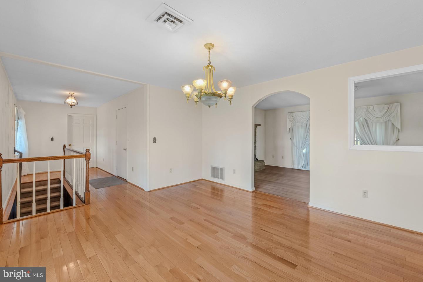 25 Pancione Loop Property Photo 10