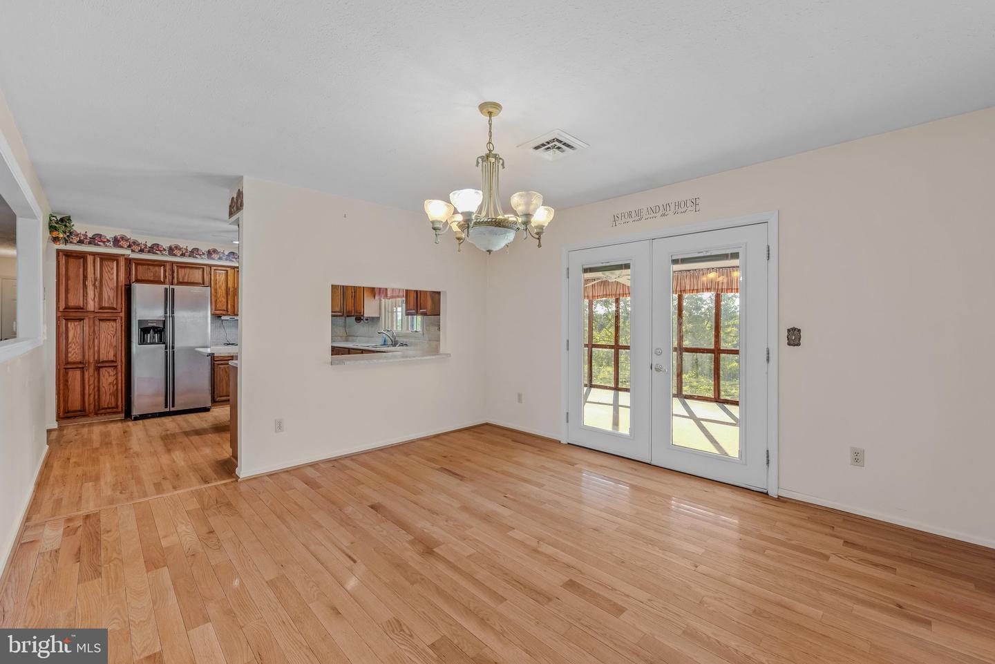 25 Pancione Loop Property Photo 11