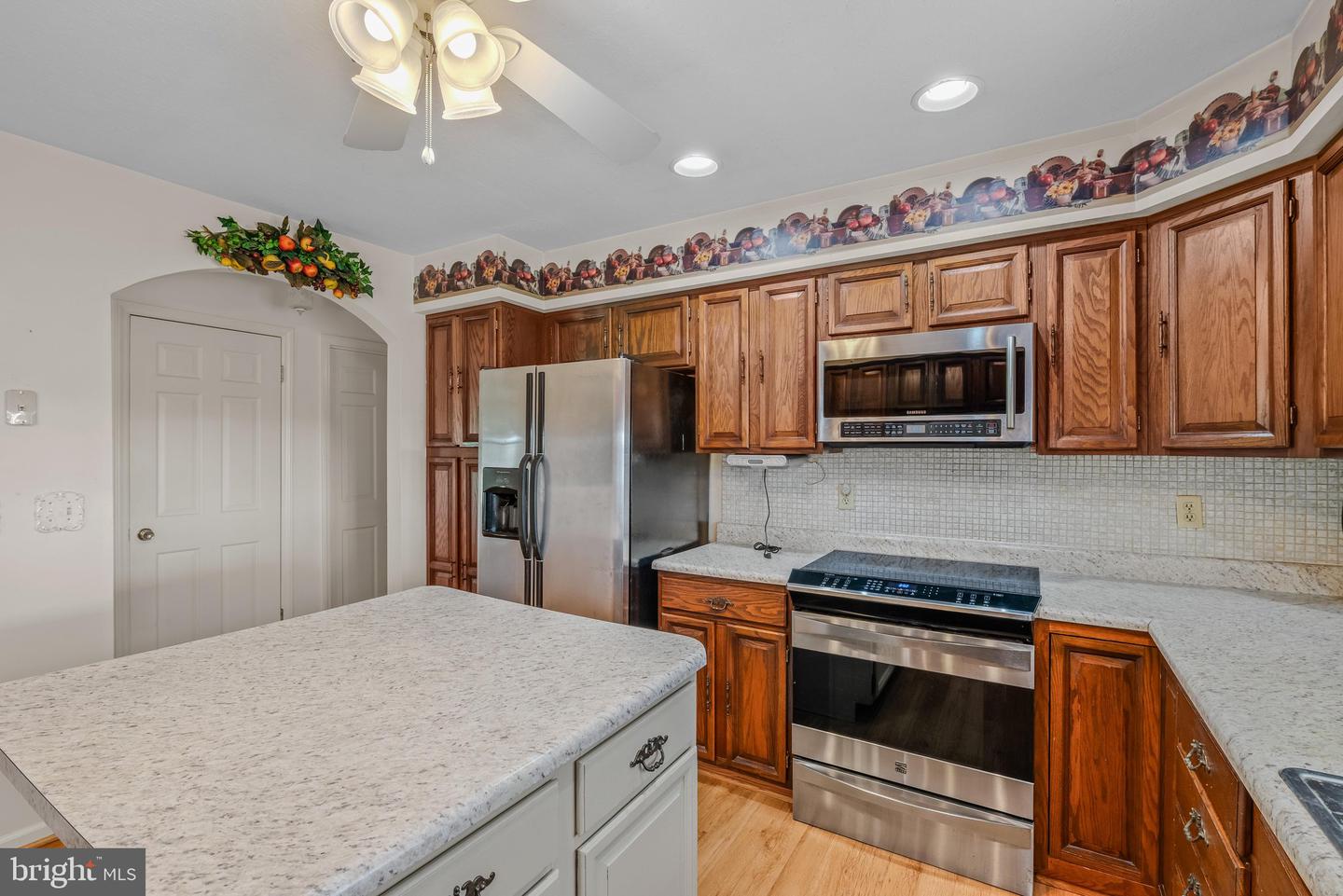 25 Pancione Loop Property Photo 16