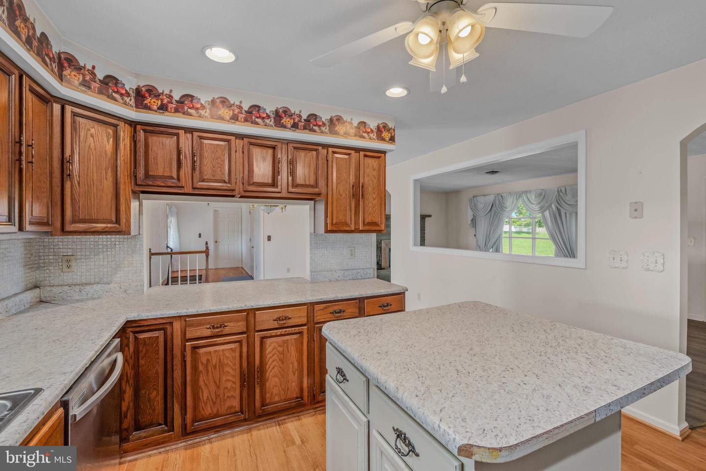 25 Pancione Loop Property Photo 17