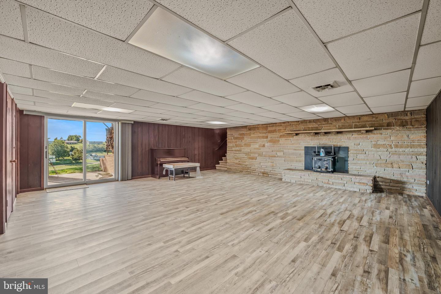 25 Pancione Loop Property Photo 32