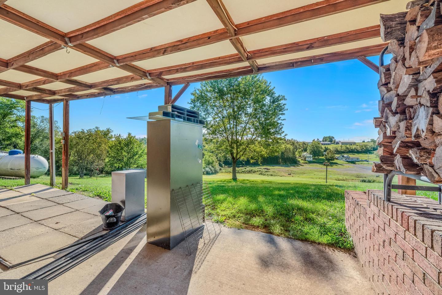25 Pancione Loop Property Photo 40