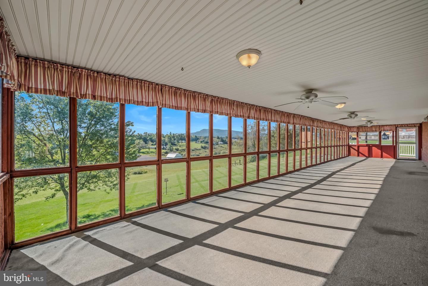 25 Pancione Loop Property Photo 42