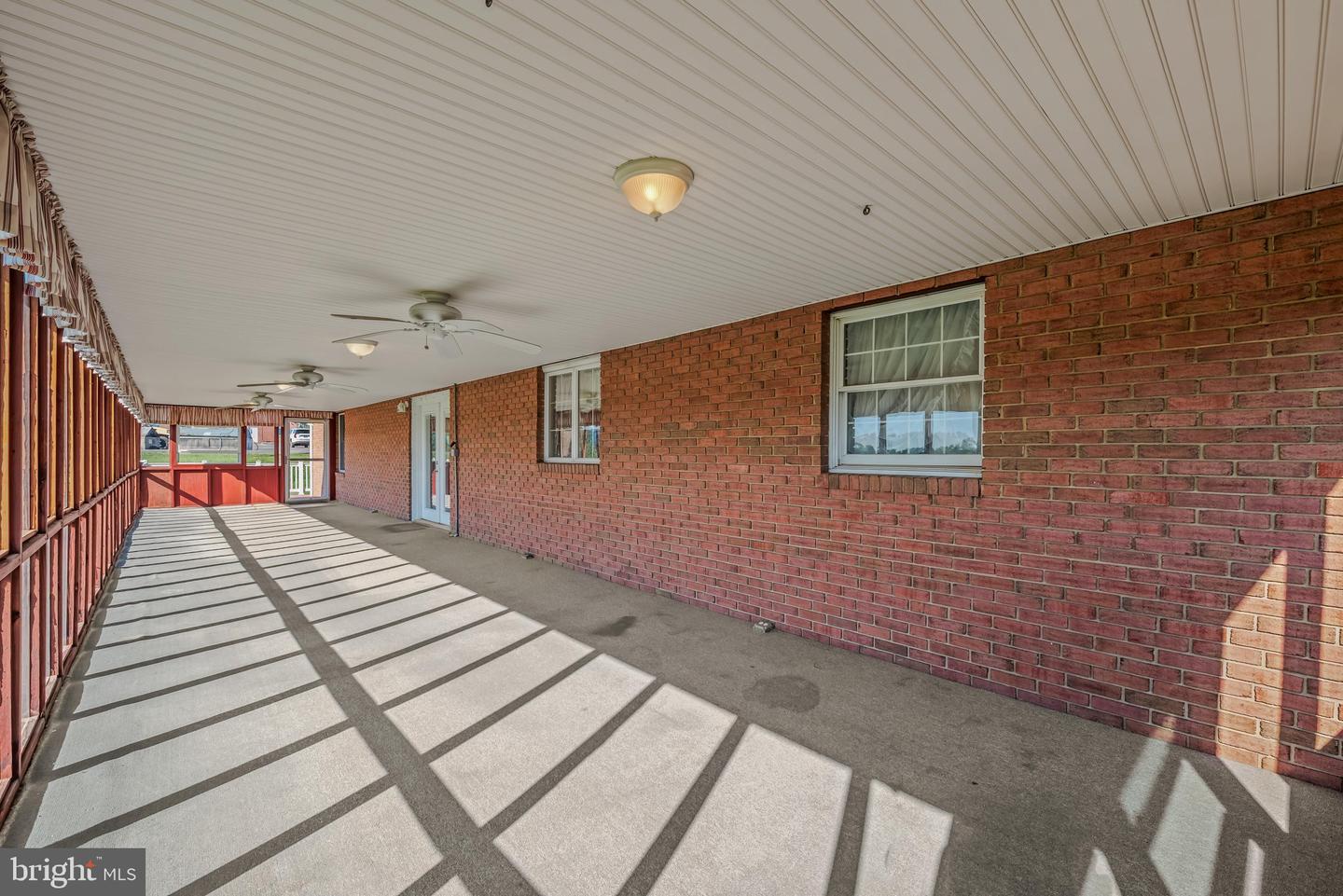 25 Pancione Loop Property Photo 43