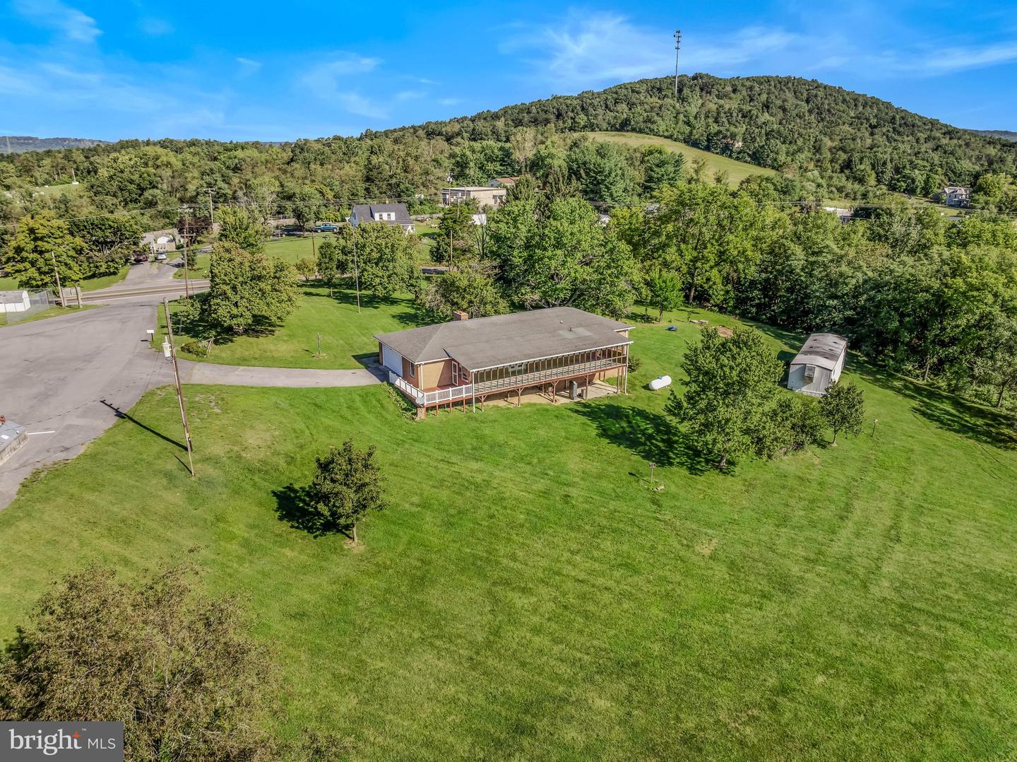 25 Pancione Loop Property Photo 52