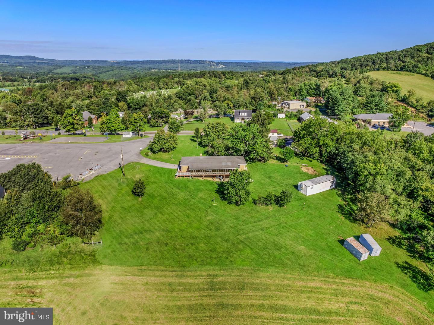 25 Pancione Loop Property Photo 54
