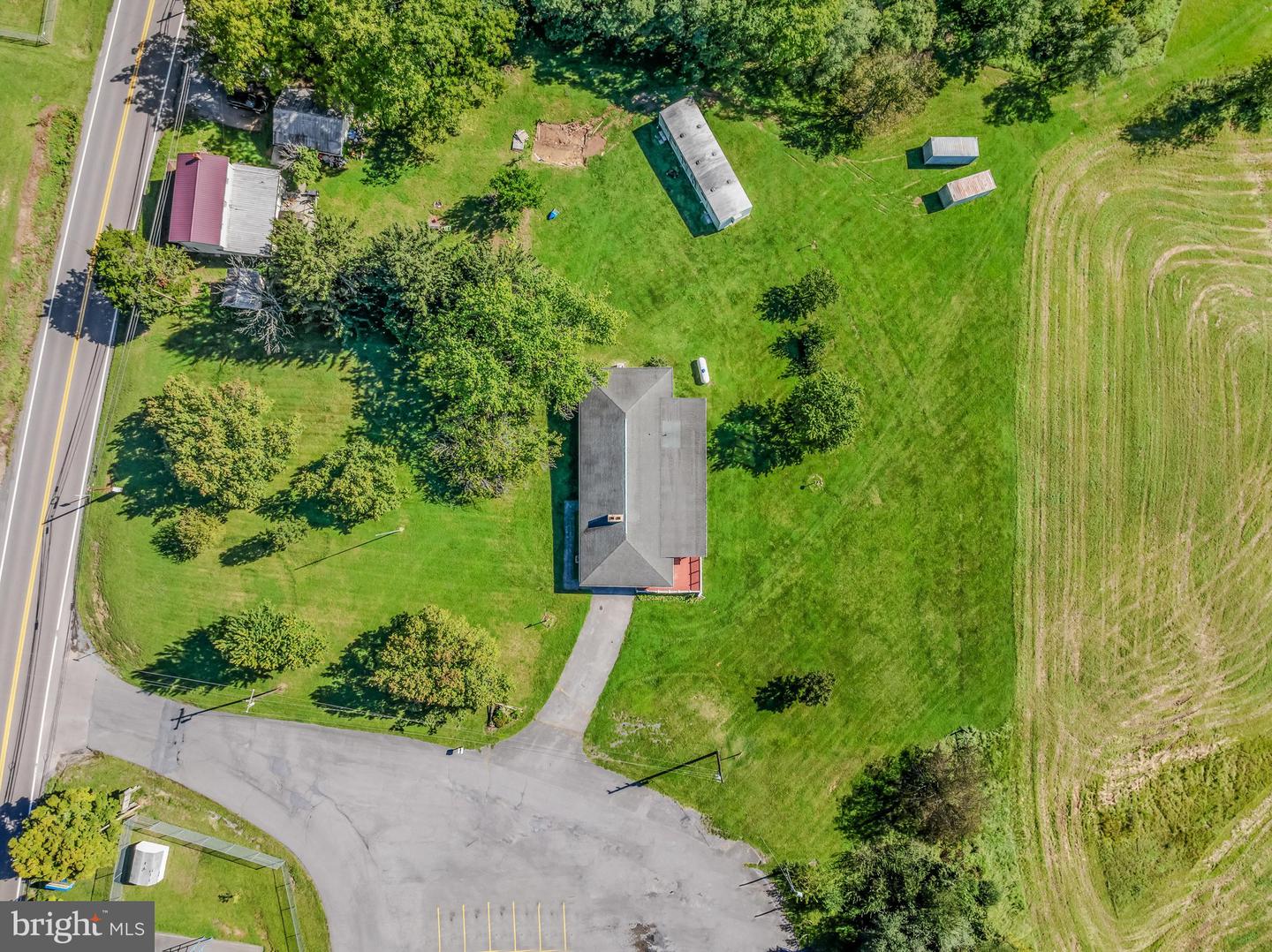 25 Pancione Loop Property Photo 61