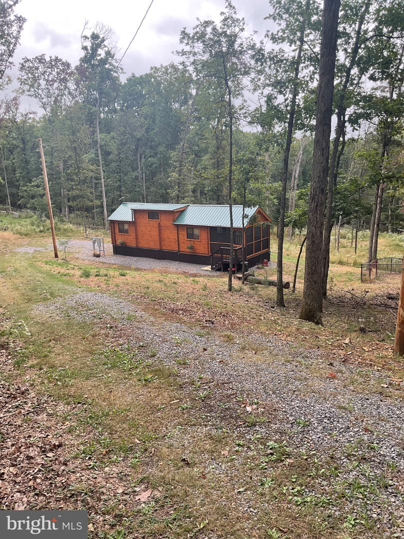 3065 Kerns School Rd Property Photo 20