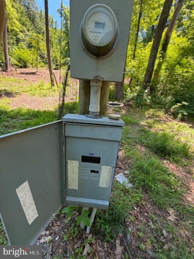 51 Cabin Rd Property Photo 15