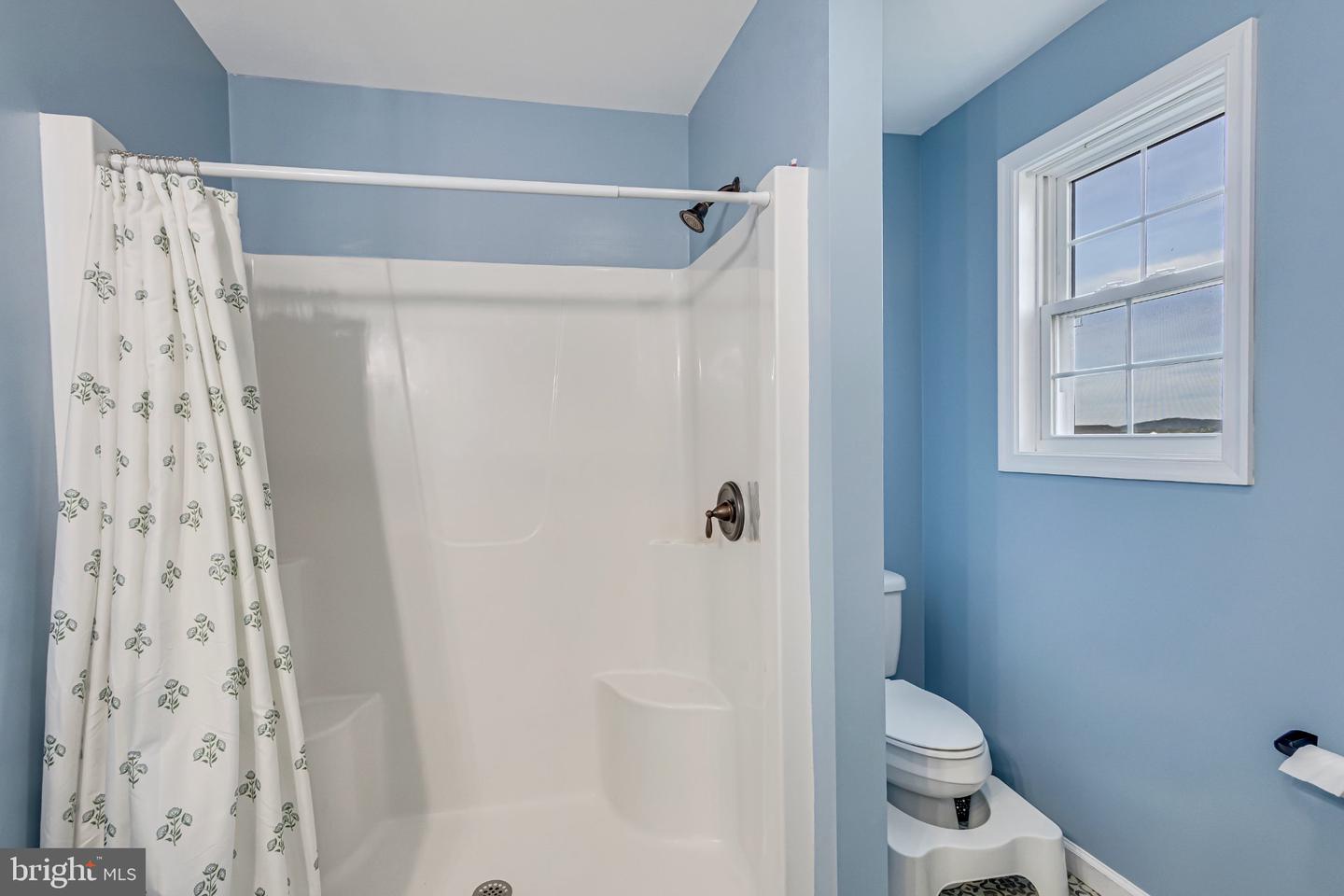 54 Autumn Dr Property Photo 17