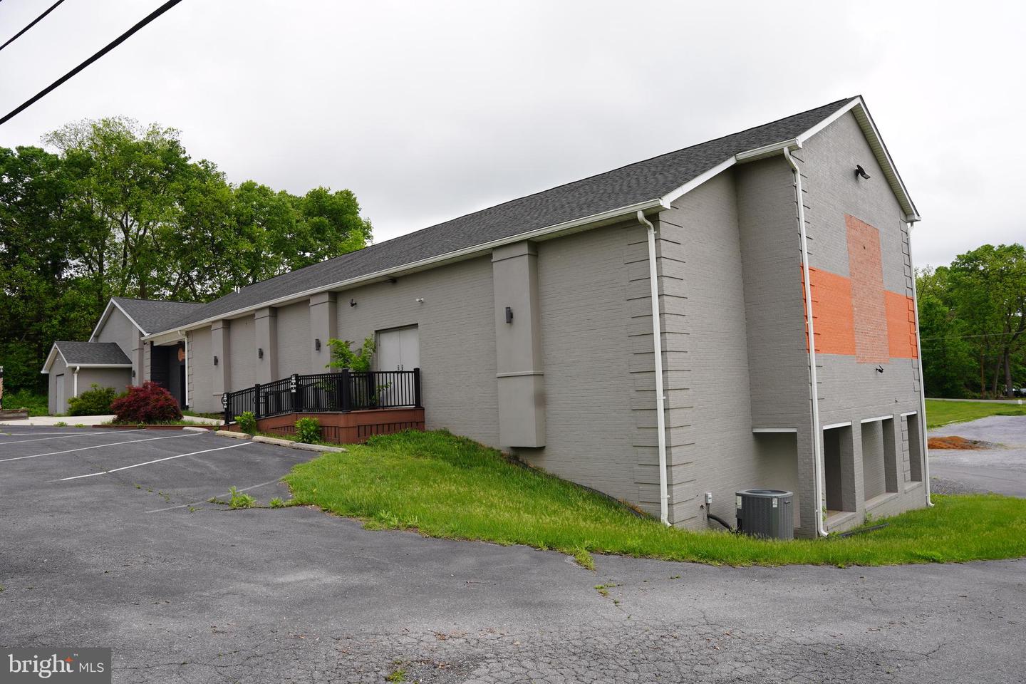 7595 Martinsburg Pike #a Property Photo 35