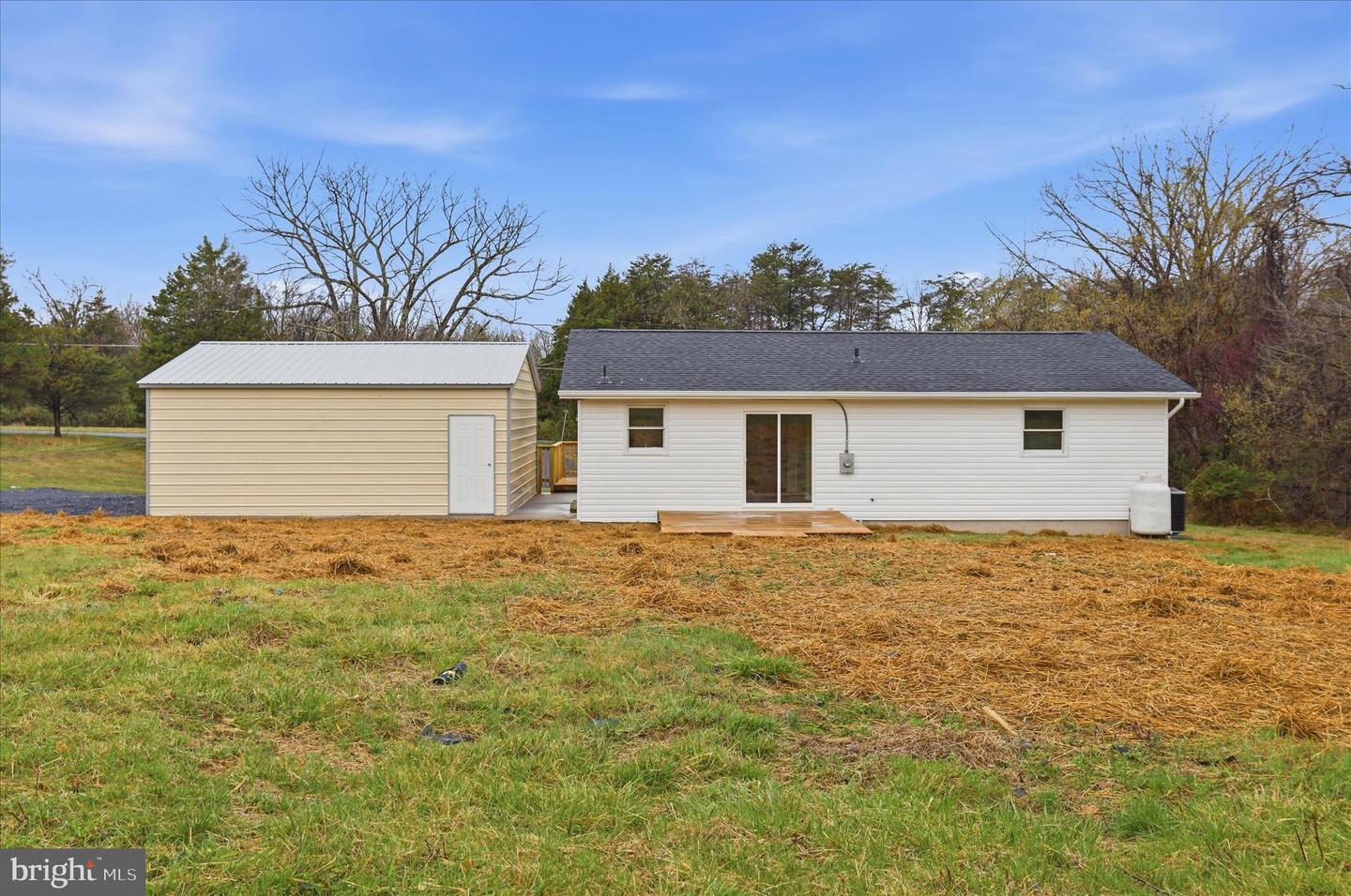 276 Forest View Dr Property Photo 7