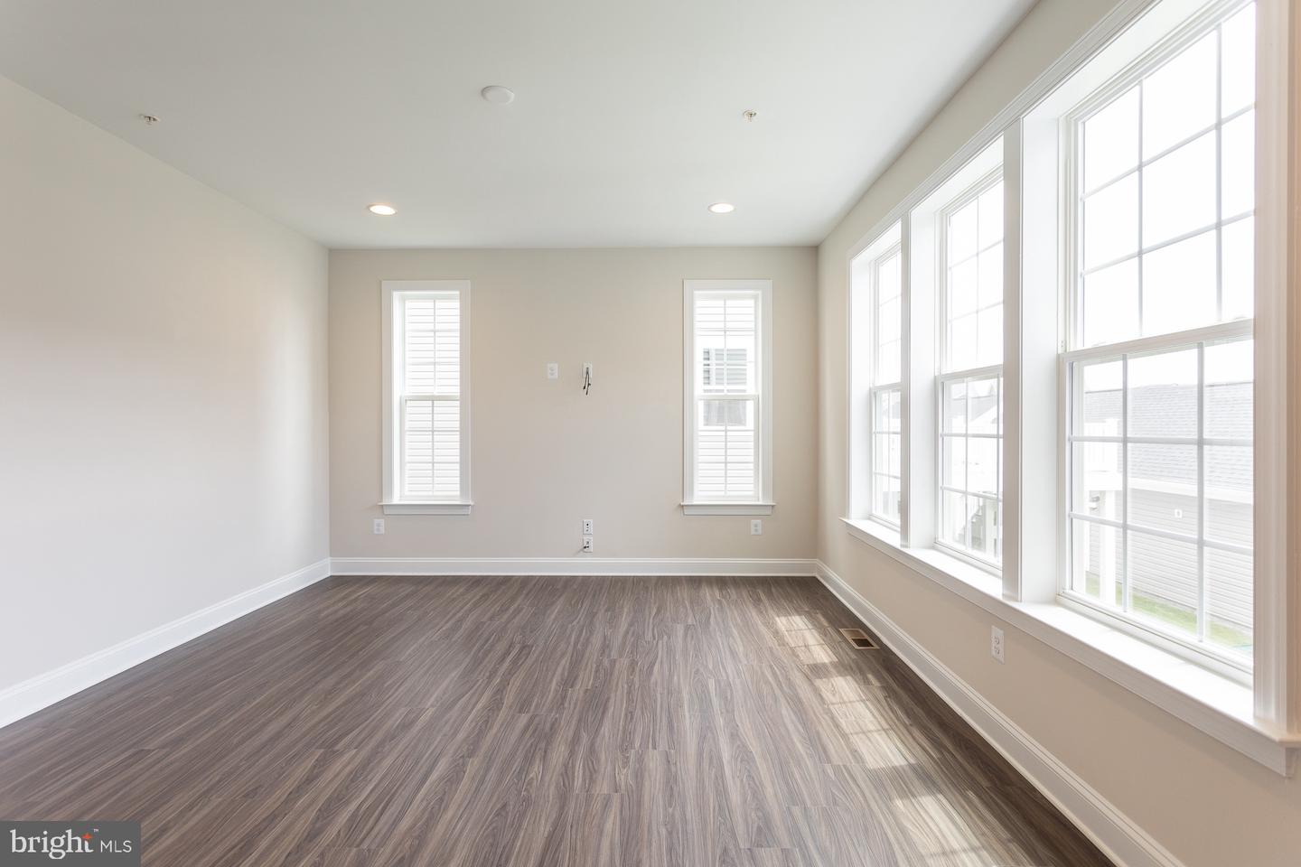 Tbb Prospect Hill Blvd #wesley Ii Property Photo 9