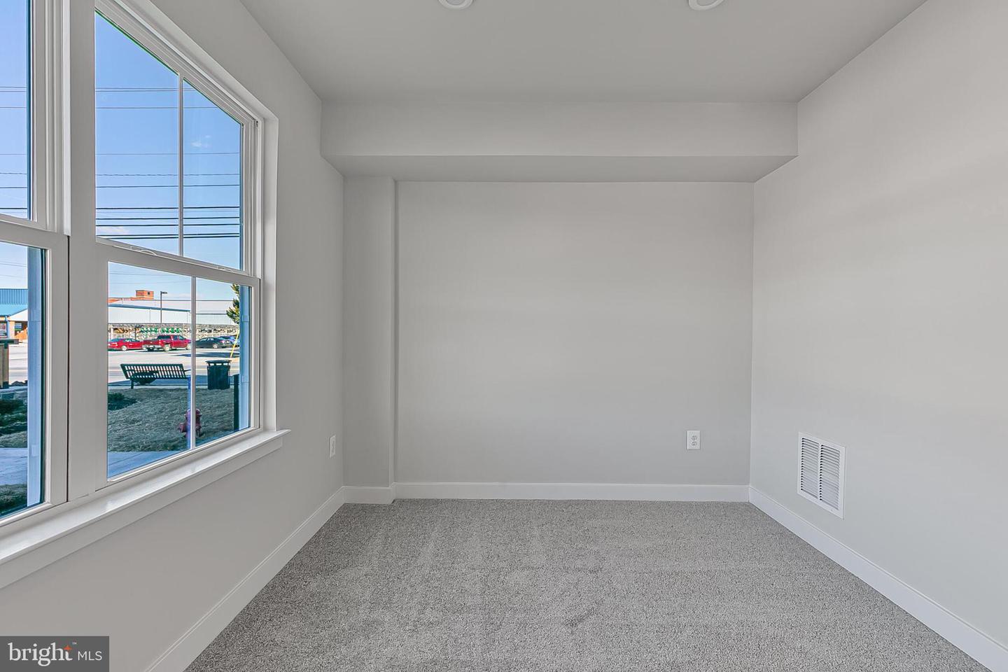 Lot 1e Oasis Ave Property Photo 3