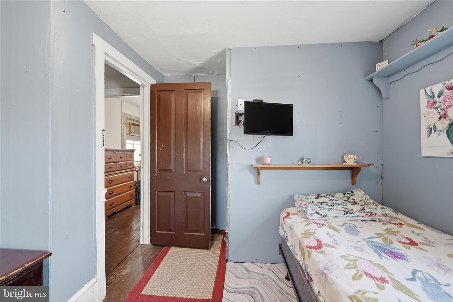 101 S George St Property Photo 24