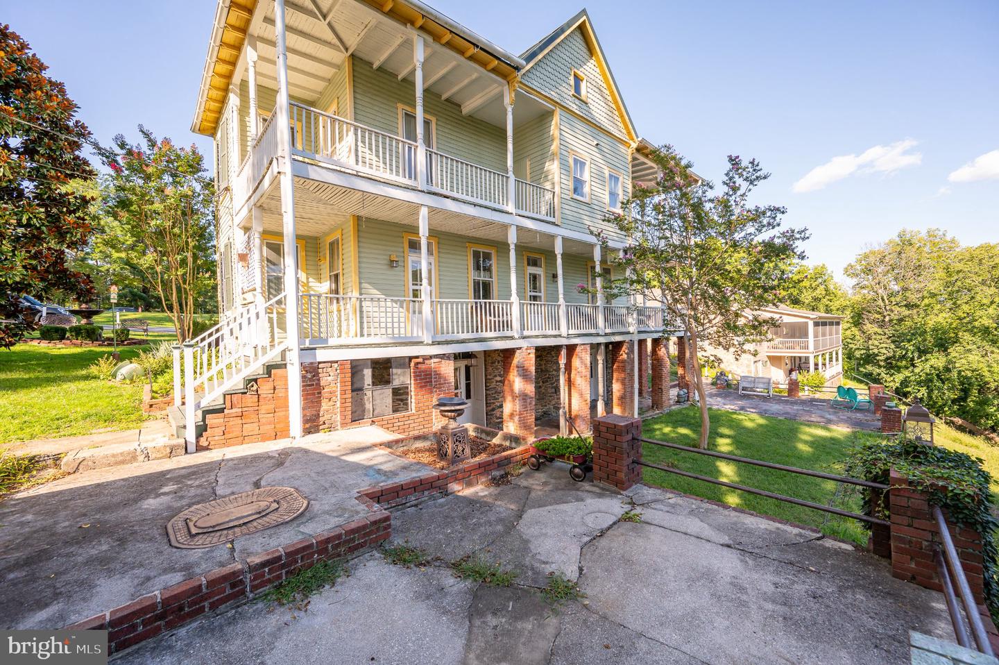 675 Cliff Street/mcdowell St Property Photo 42