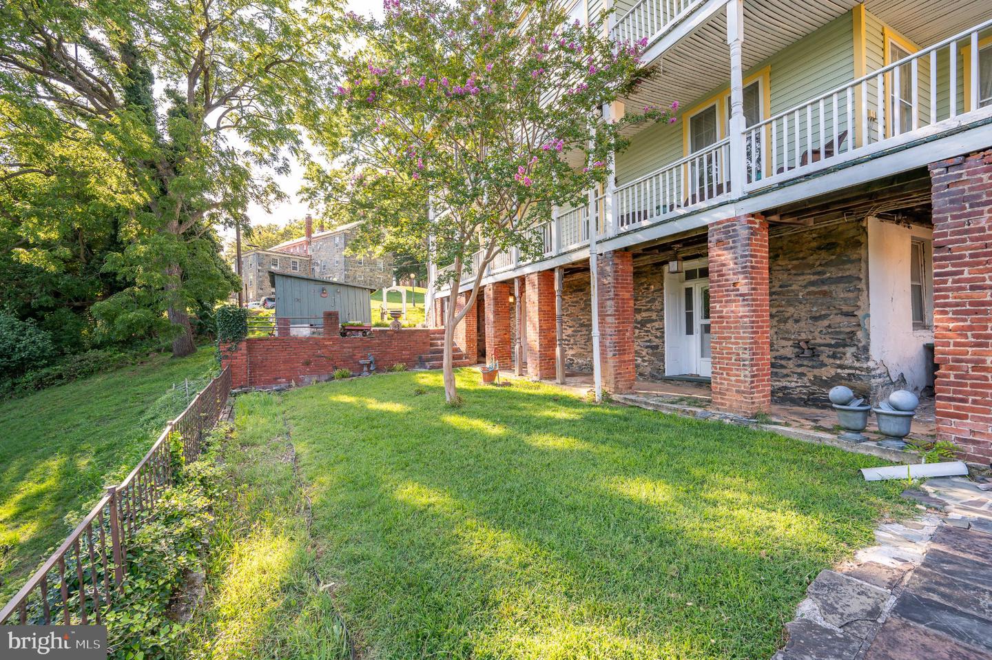 675 Cliff Street/mcdowell St Property Photo 45