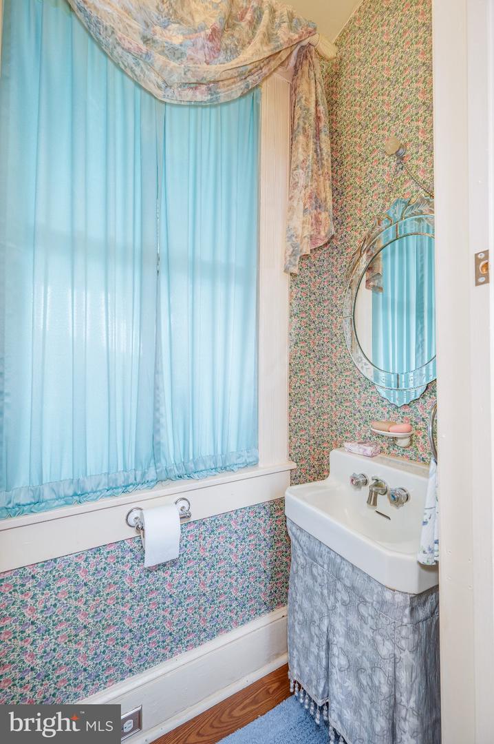 675 Cliff Street/mcdowell St Property Photo 61