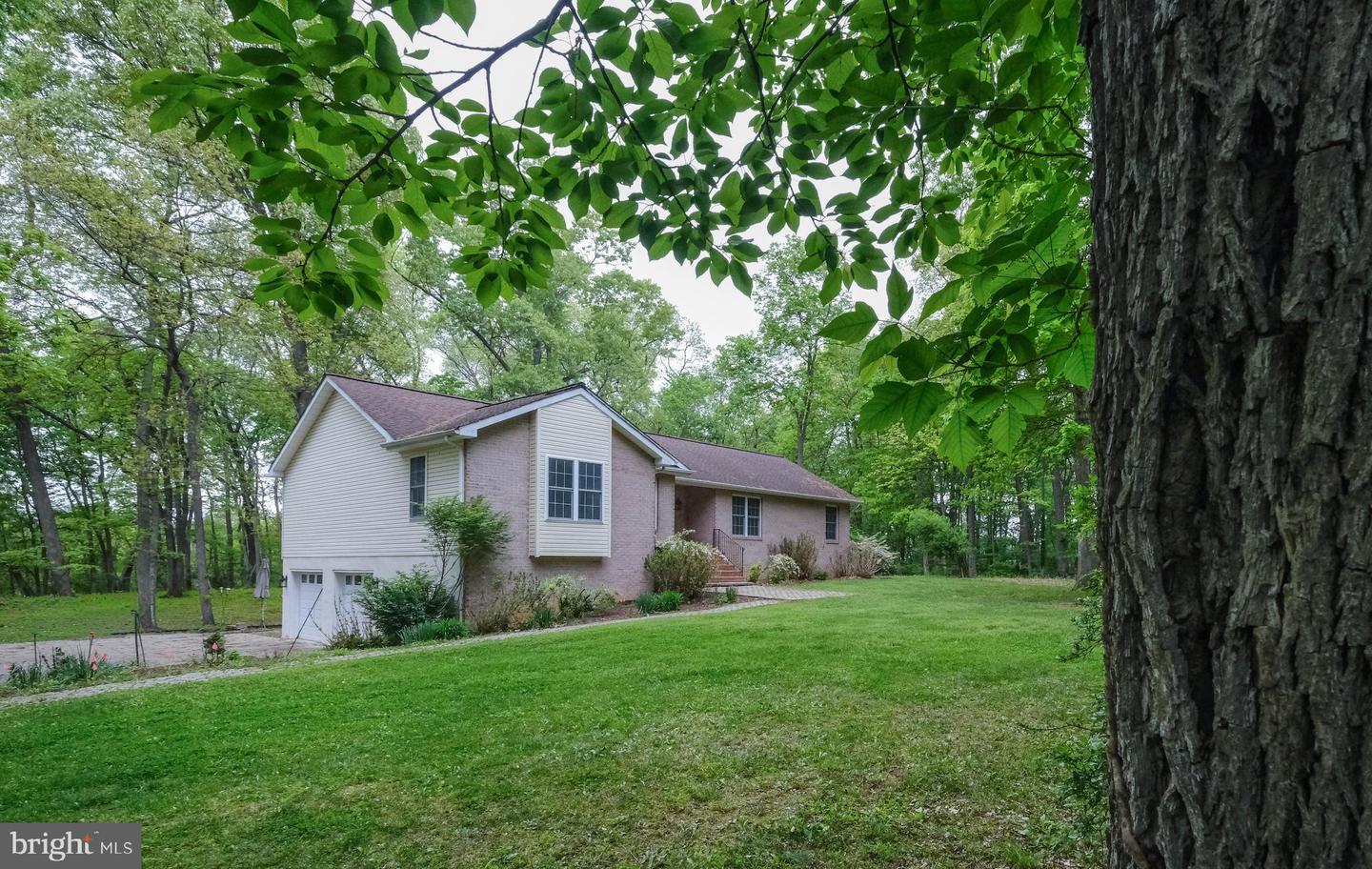 134 Kelcar Dr Property Photo 3