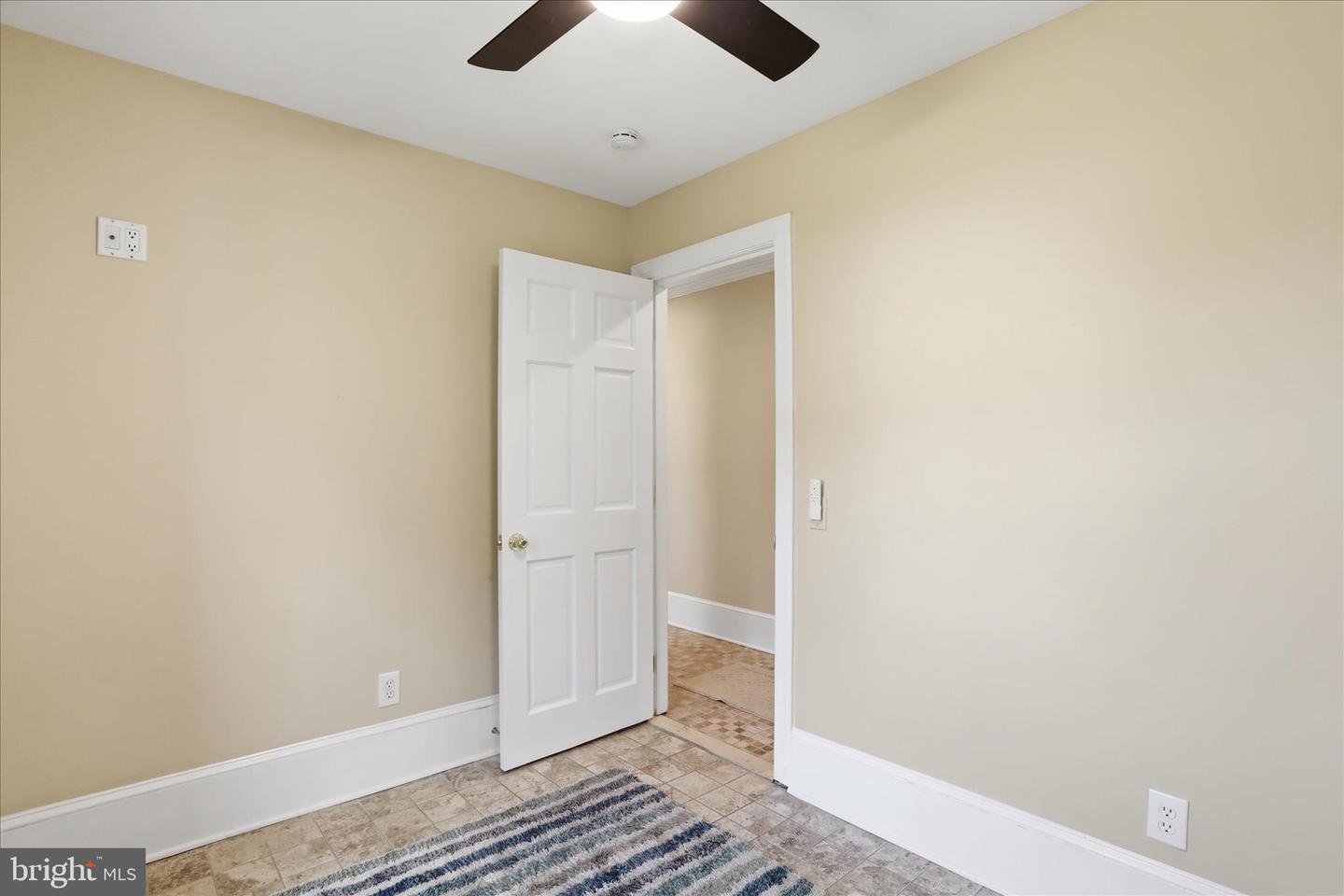 297 Euclid Ave Property Photo 36