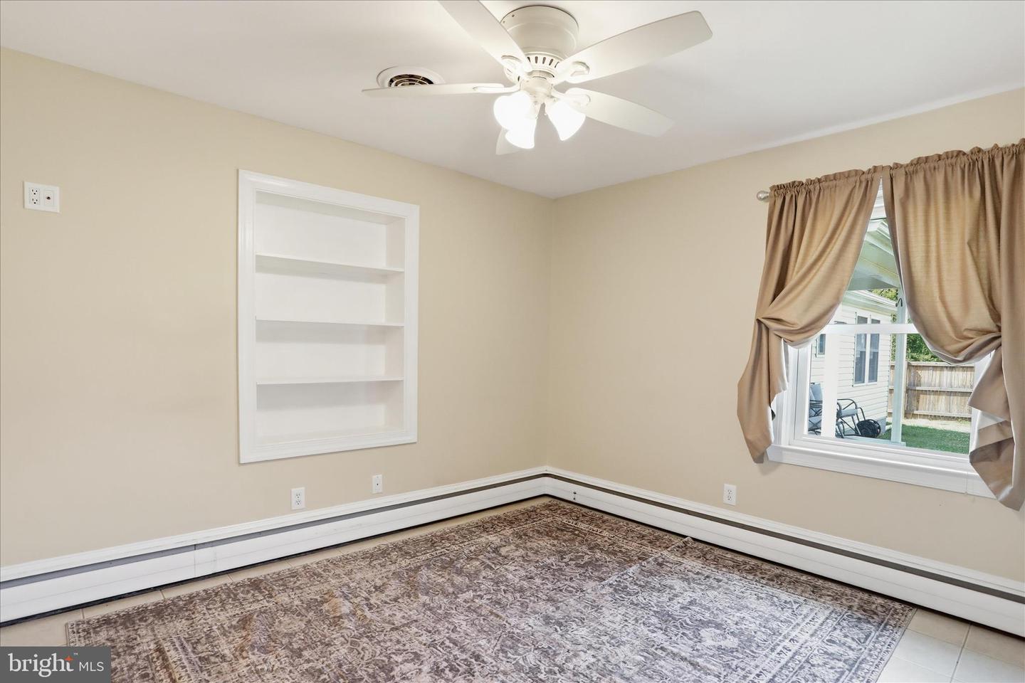 297 Euclid Ave Property Photo 41