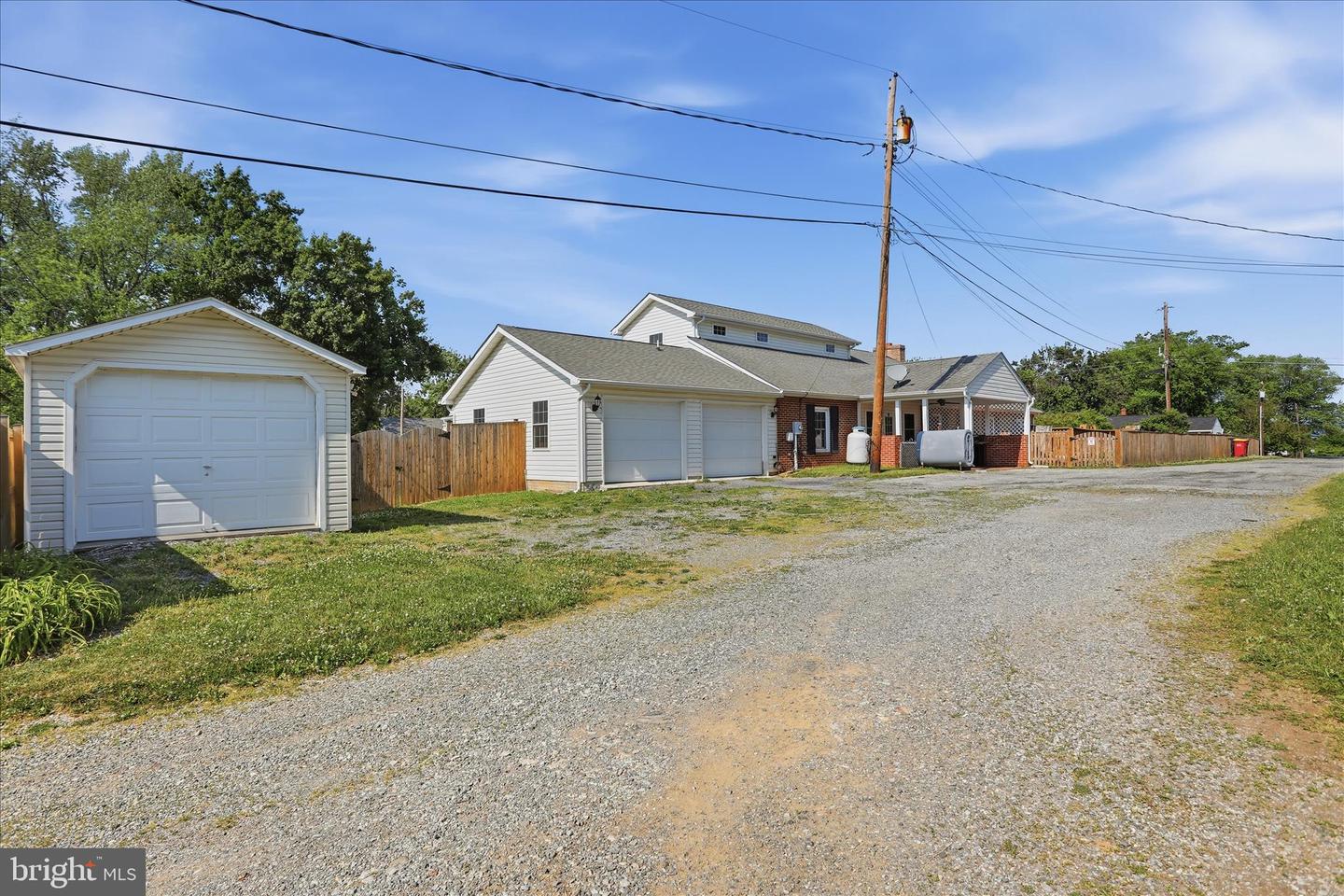 297 Euclid Ave Property Photo 73