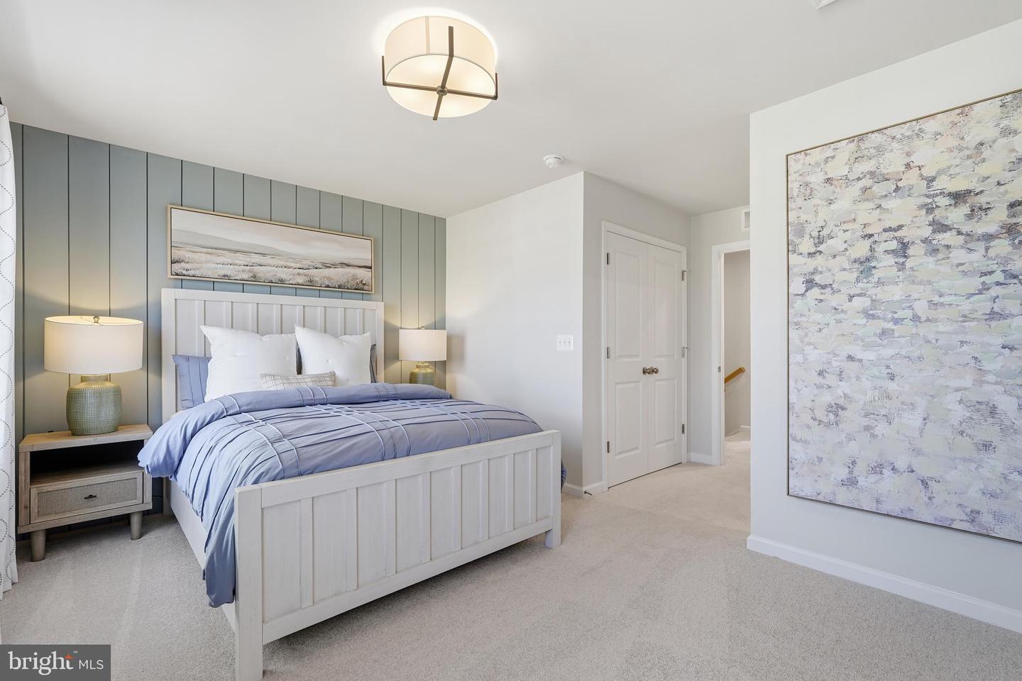 15 United Mews #[538] Property Photo 69