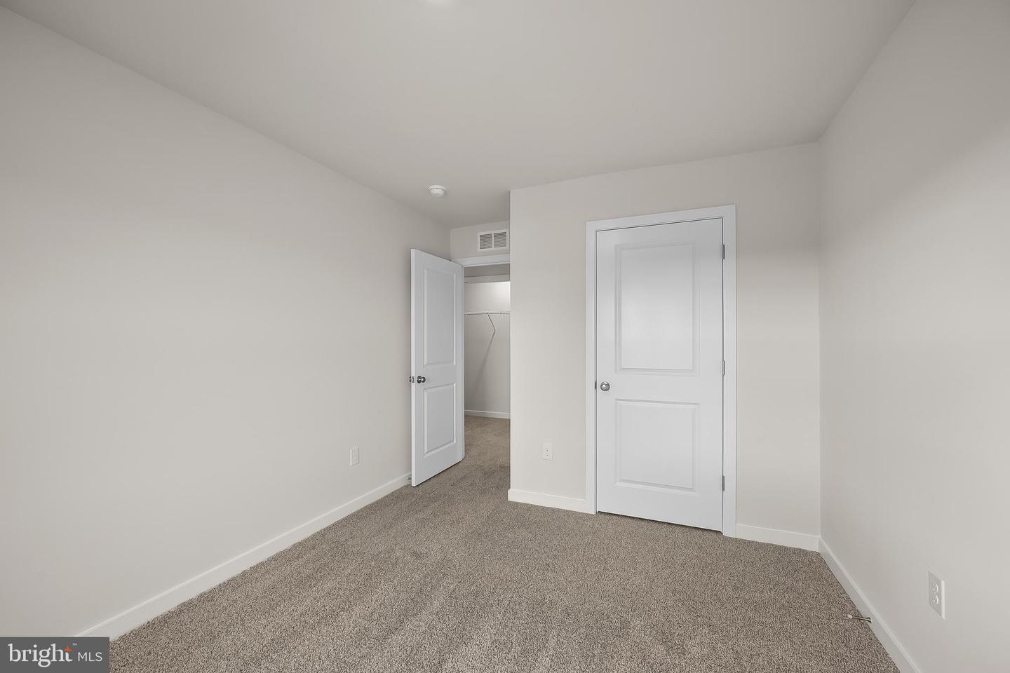 212 Eclipse St Property Photo 24