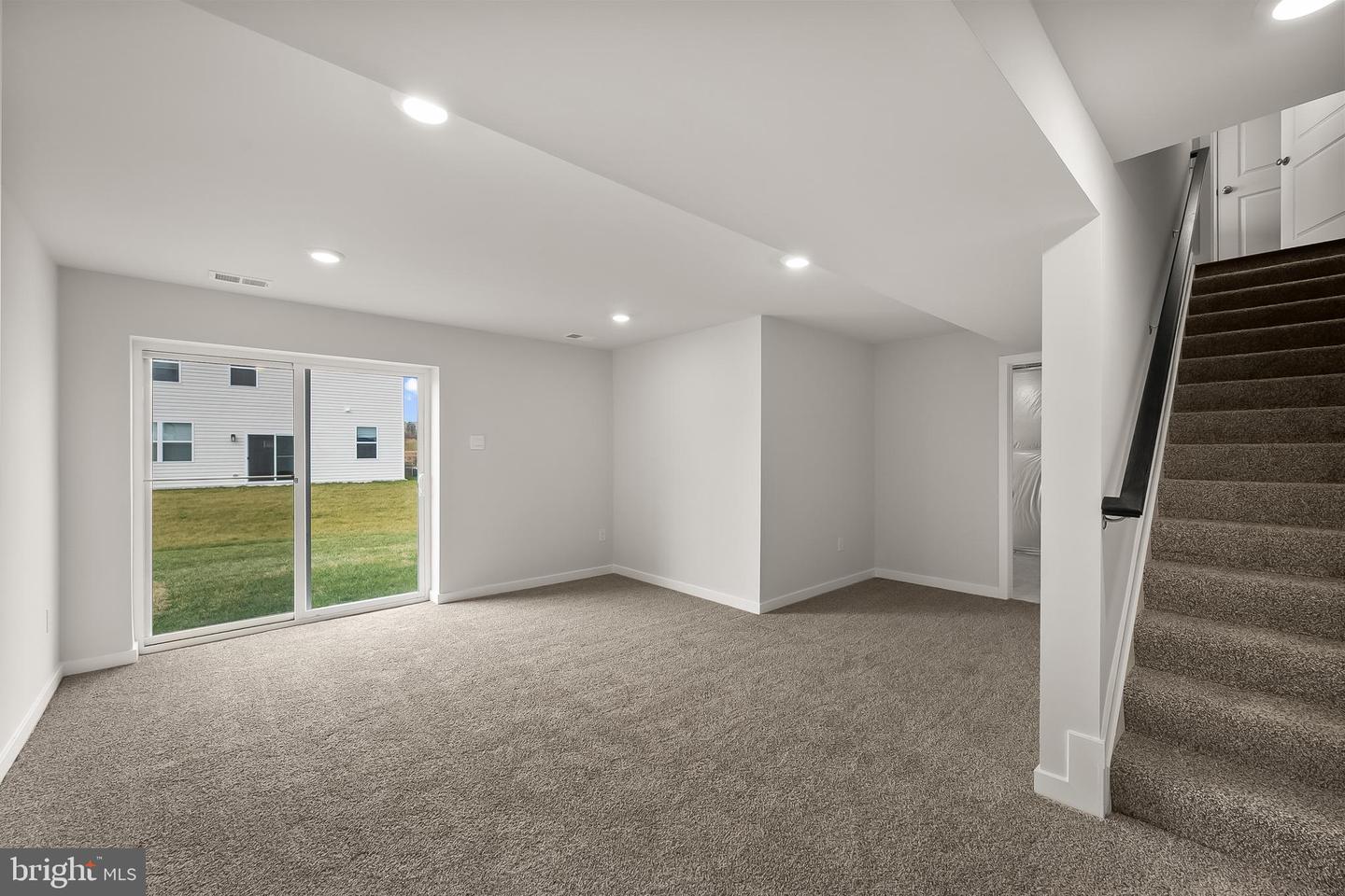 212 Eclipse St Property Photo 31