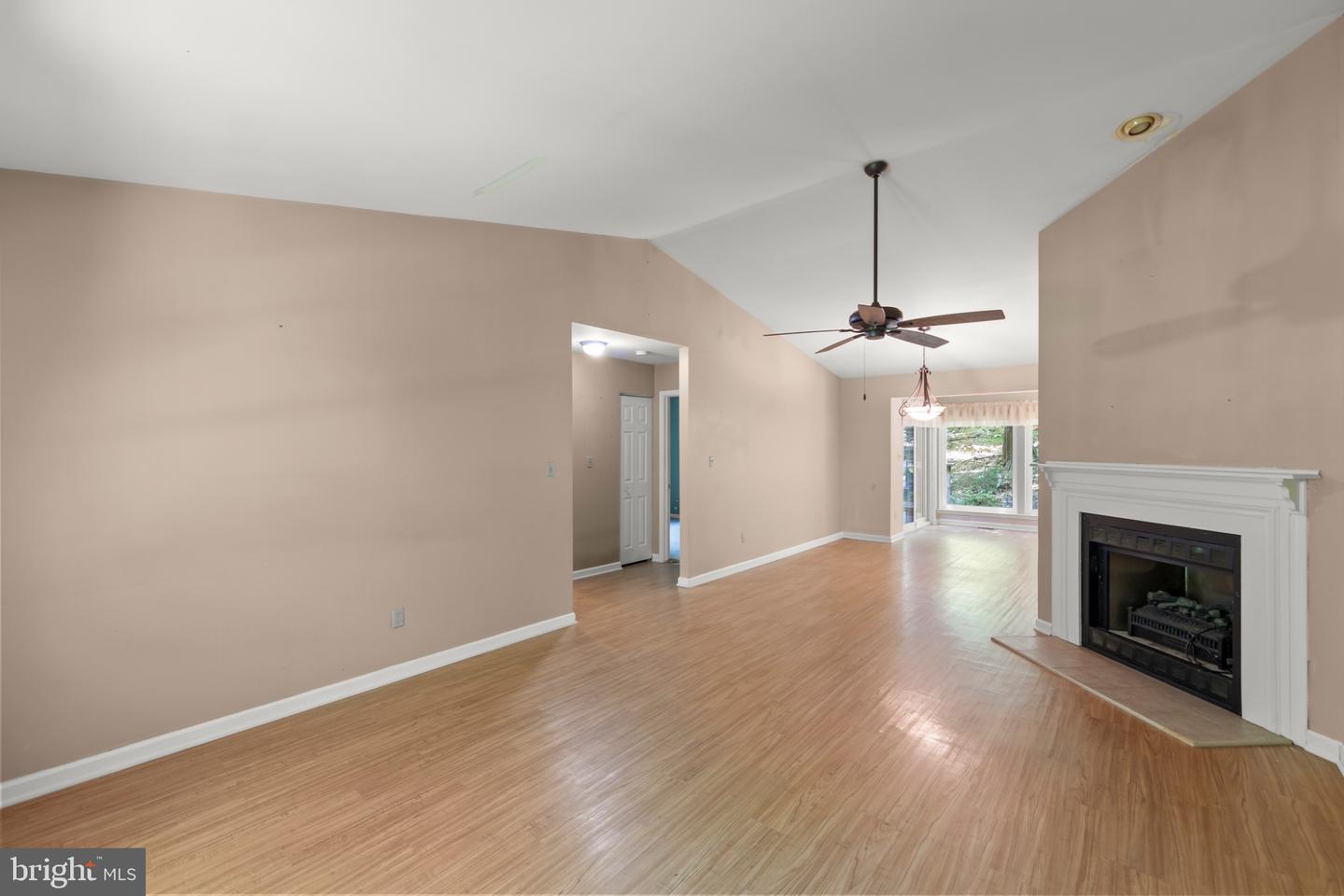 296 Sour Mash Rd Property Photo 3