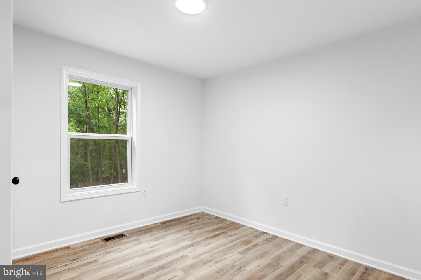 424 Stone Ridge Rd Property Photo 14