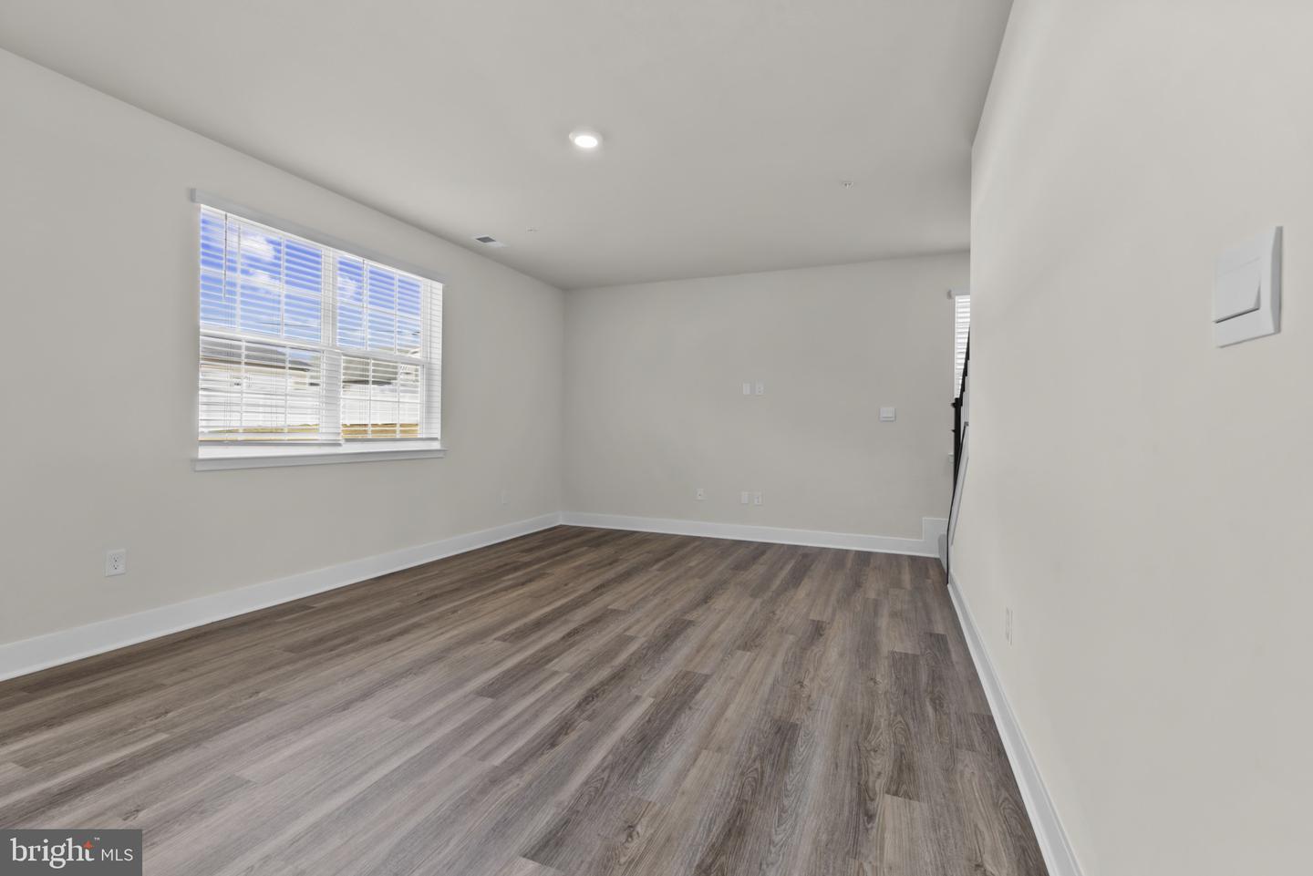 224 Eclipse St Property Photo 4