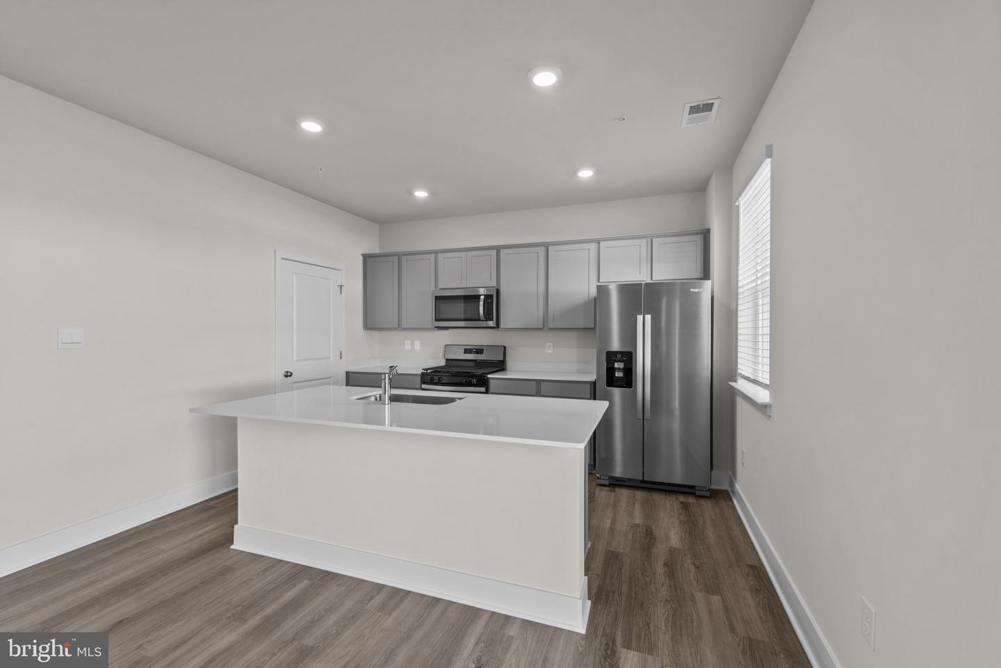 224 Eclipse St Property Photo 13