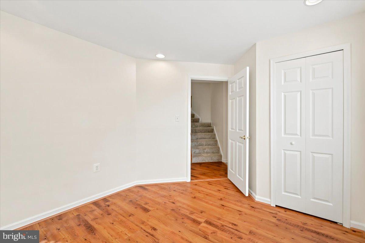 18 Davis St Property Photo 6