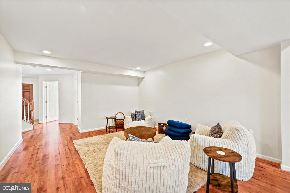 18 Davis St Property Photo 10