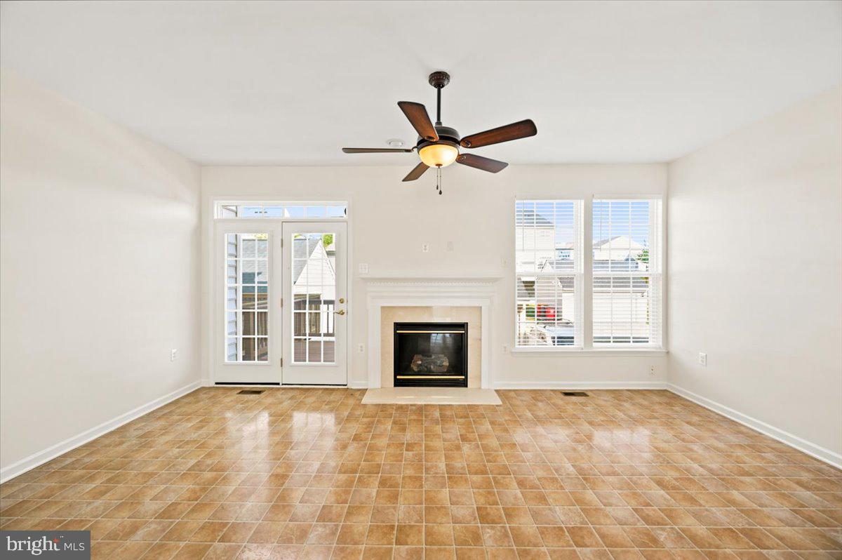 18 Davis St Property Photo 19