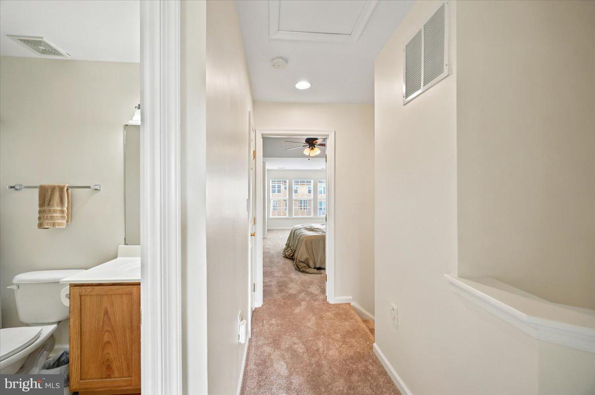 18 Davis St Property Photo 32