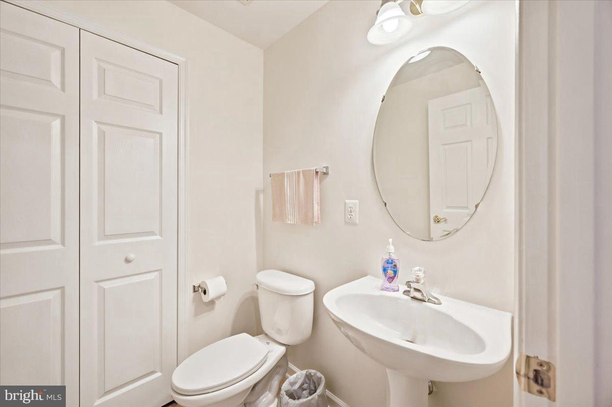 18 Davis St Property Photo 41