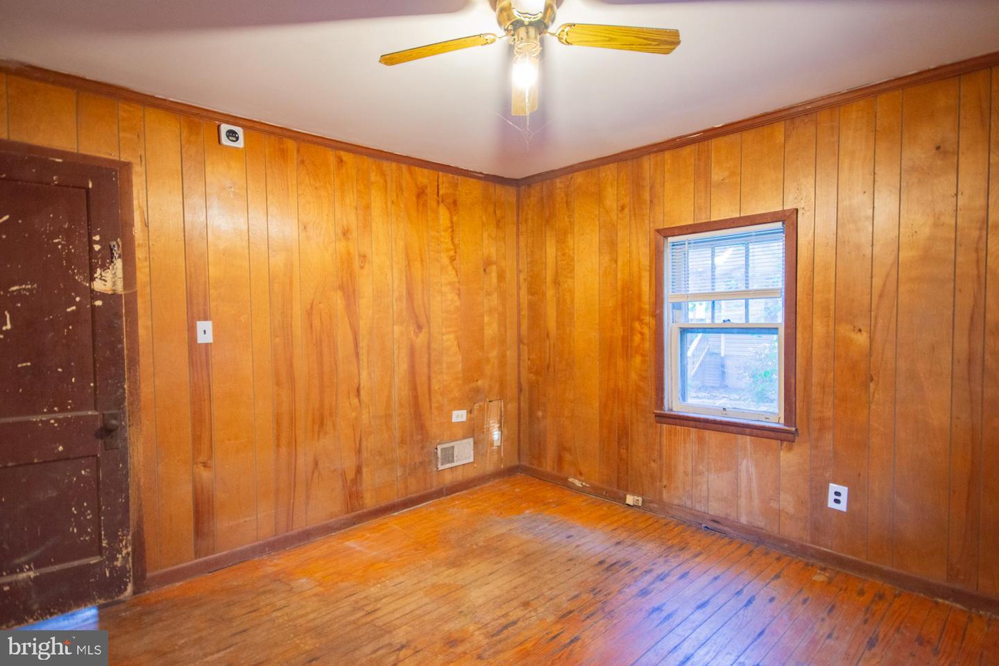 628 Brownville Ln Property Photo 16