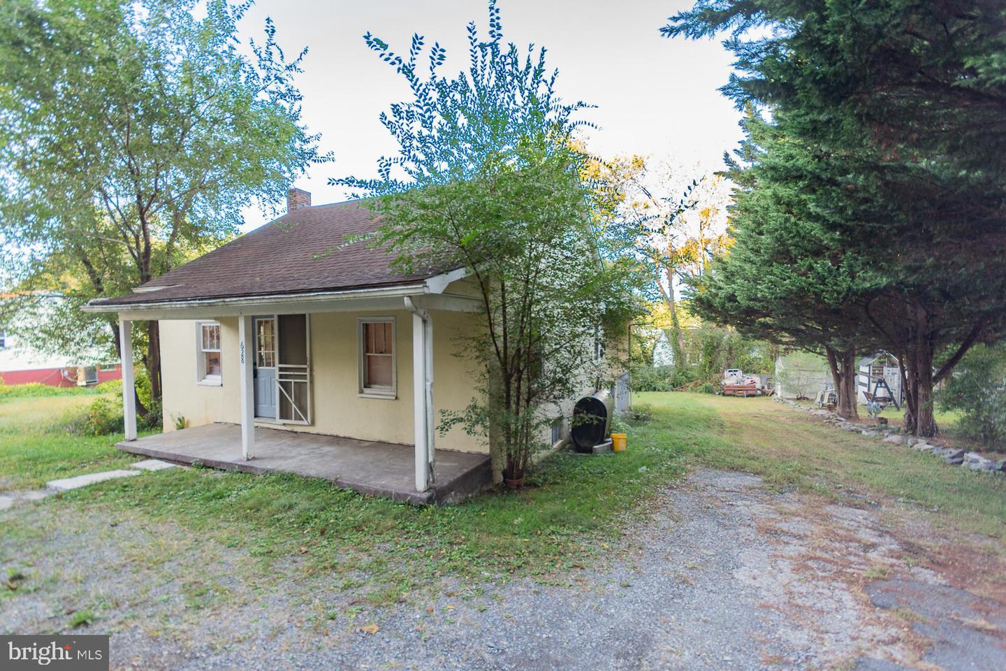 628 Brownville Ln Property Photo 38