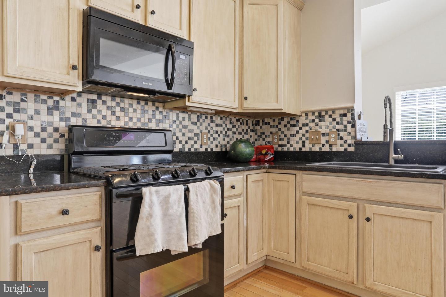 183 Pebble Beach Property Photo 6